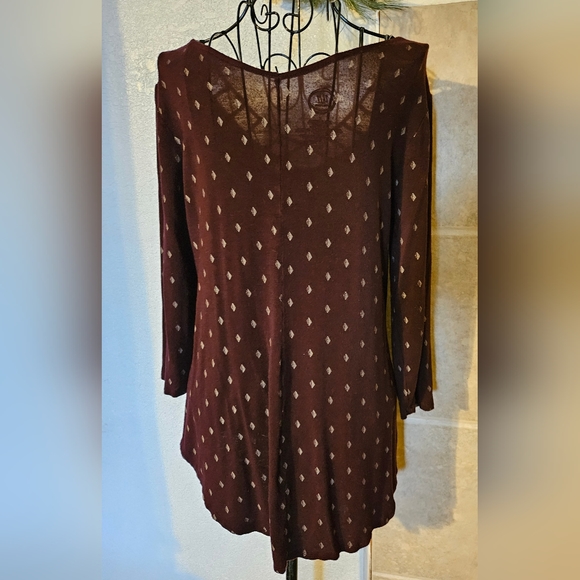 Maurices 24/7 Cage Weave 3/4 Sleeve Top - Picture 4 of 6